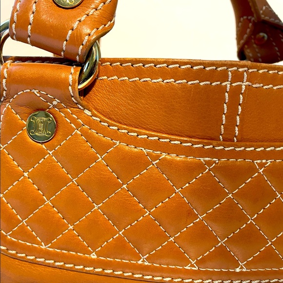 CELINE bag, Boogie Bag, tan leather , gold hardware. Authentic. Chanel vibes. - Picture 3 of 10